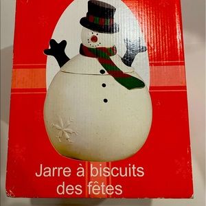 Holiday cookies jars